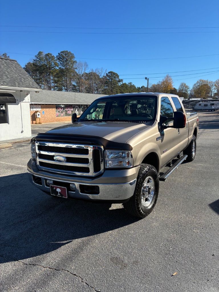 2005 Ford F-250 Super Duty Lariat's photo